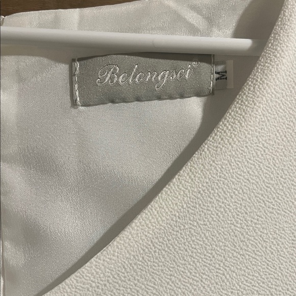 Chic Cream Women's Dress with Ruffled Sleeves - Picture 2 of 2